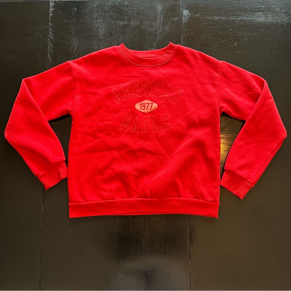 American Eagle XS Red Crewneck Logo Basic Simple Plain Graphic Sweater